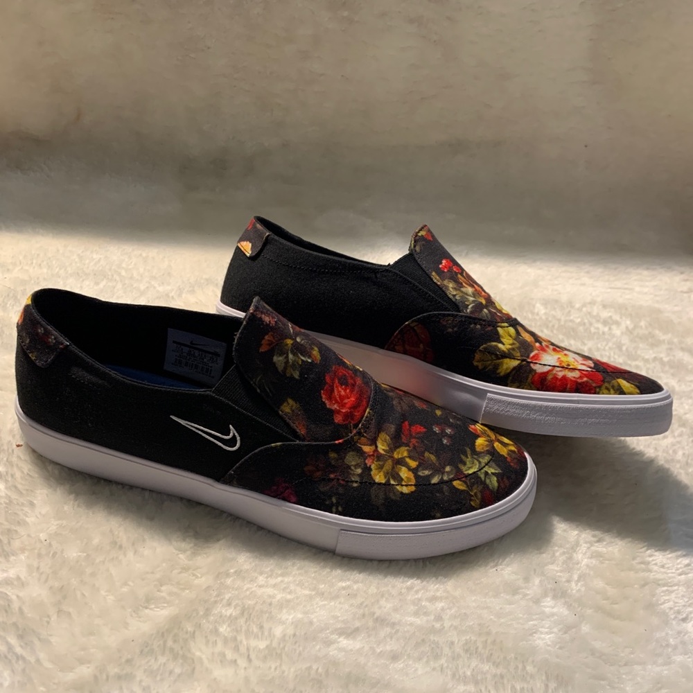 Nike SB slip-on floral sneakers